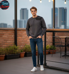 EMBOSSED PRINTED SWEATSHIRT